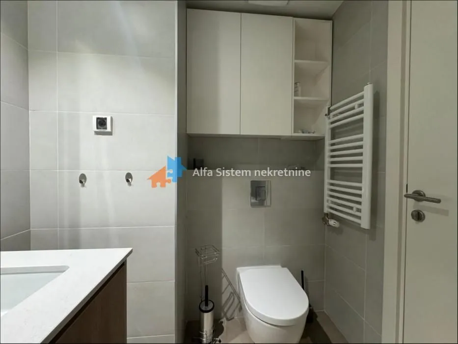 Rent, two bedroom apartment, 56m², Savski Venac, Beograd