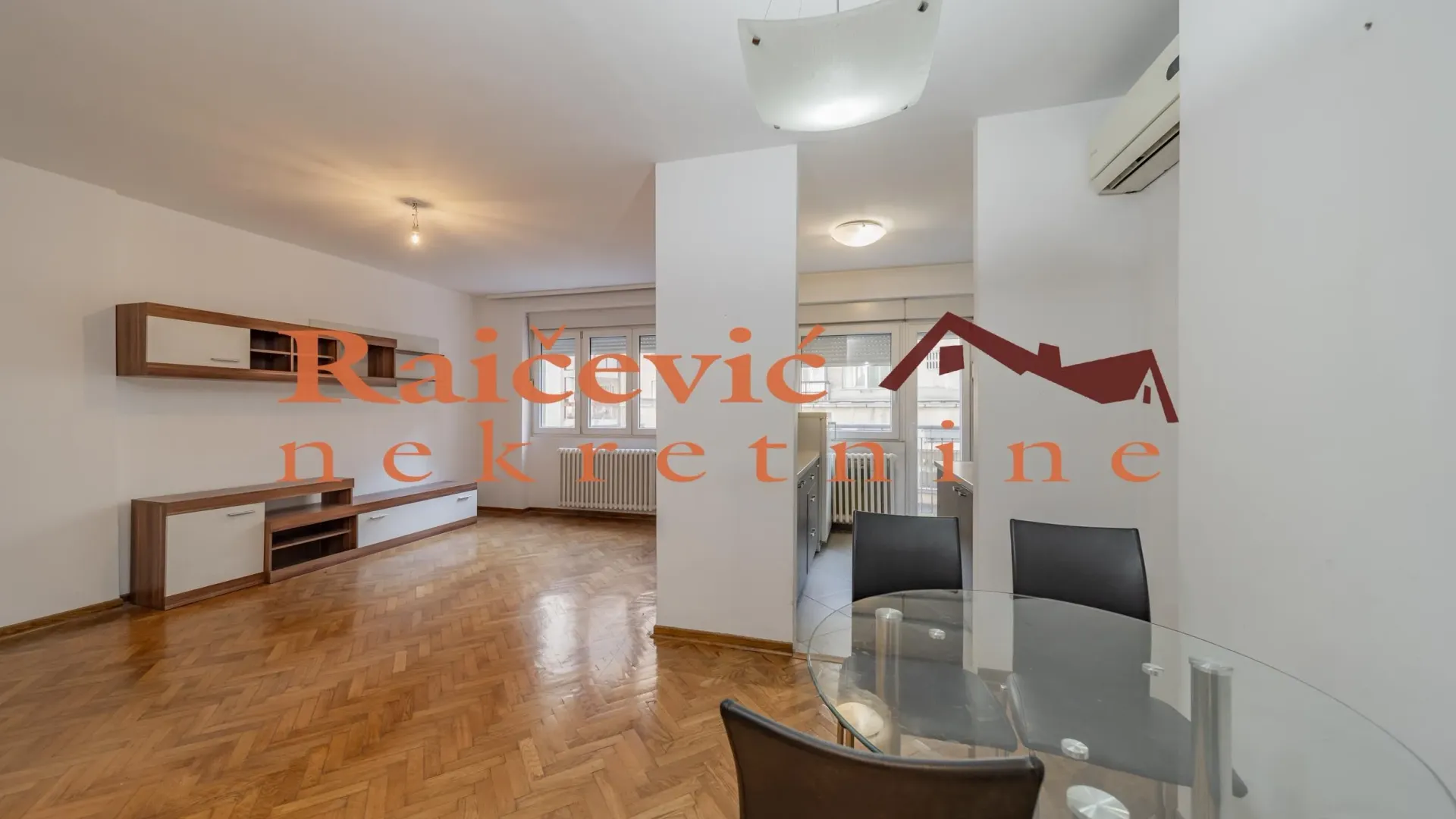 Sale, three bedroom apartment, 64m², Kalenić Pijaca, Vračar Sve Podlokacije