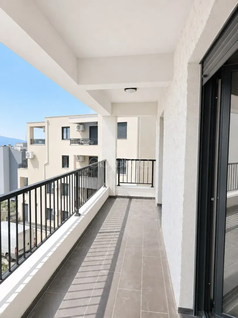 Rent, apartment, 72m², Tivat, Crna Gora