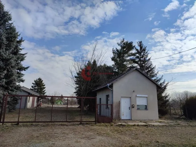 Prodaja, poslovni prostor, 205m², Zorka, Subotica
