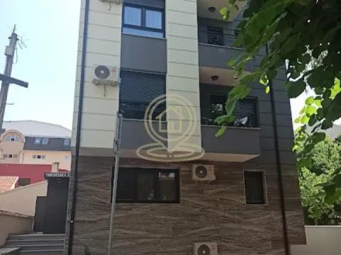 Izdavanje, dvosoban stan, 42m², Lekino Brdo, Voždovac Sve Podlokacije - image 5