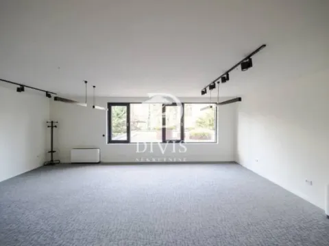 Izdavanje, poslovni prostor, 268m², Savski Venac, Beograd - image 7
