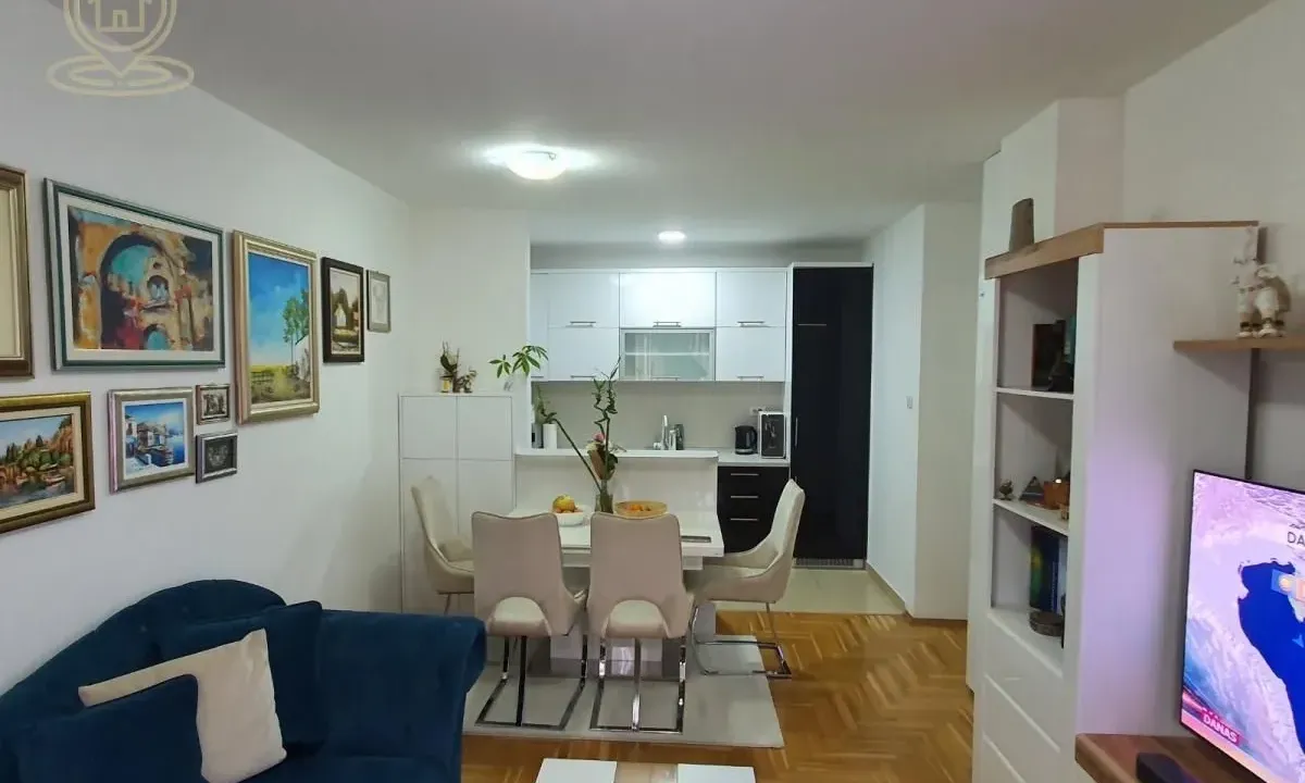 Prodaja, dvosoban stan, 55m², Banatić, Novi Sad Sve Podlokacije