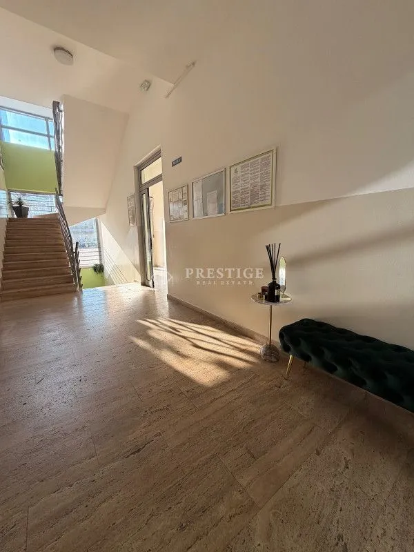 Izdavanje, jednosoban stan, 43m², Tološka šuma, Podgorica