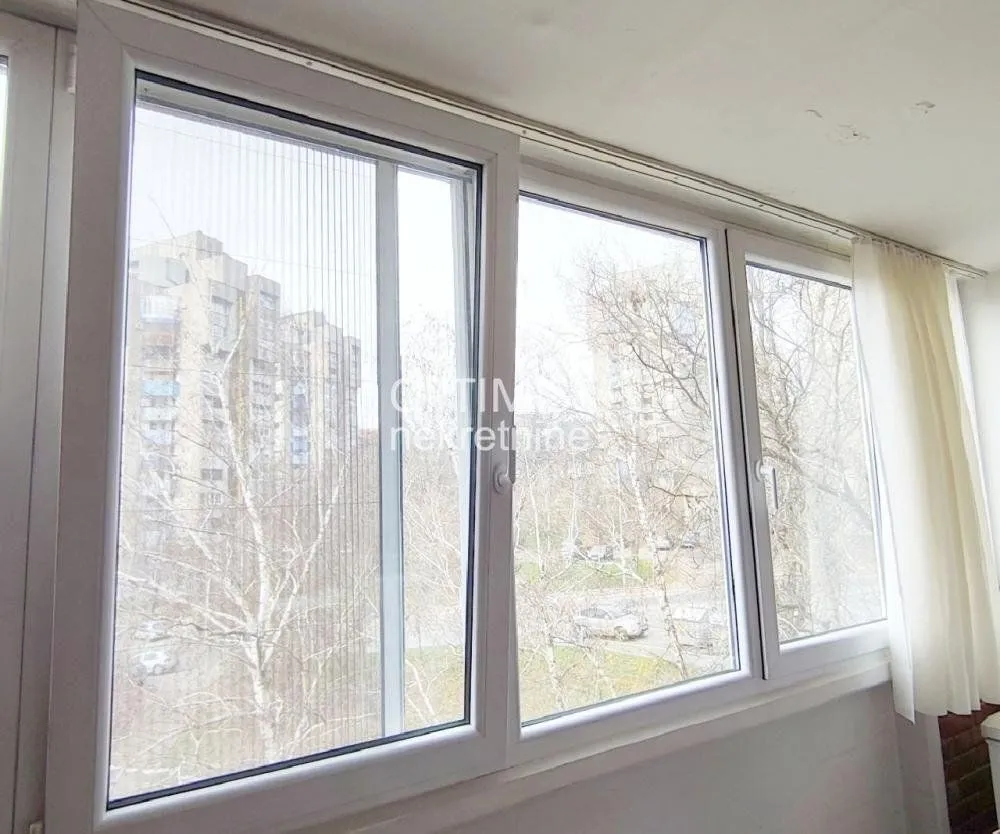 Prodaja, dvosoban stan, 57m², Petlovo Brdo, Beograd
