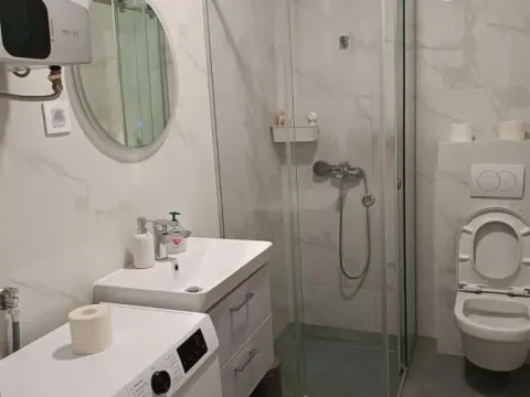 Izdavanje, dvosoban stan, 39m², Grbavica, Novi Sad Sve Podlokacije - image 15