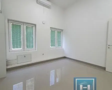 Prodaja, poslovni prostor, 189m², Aqua park, Jagodina - image 6