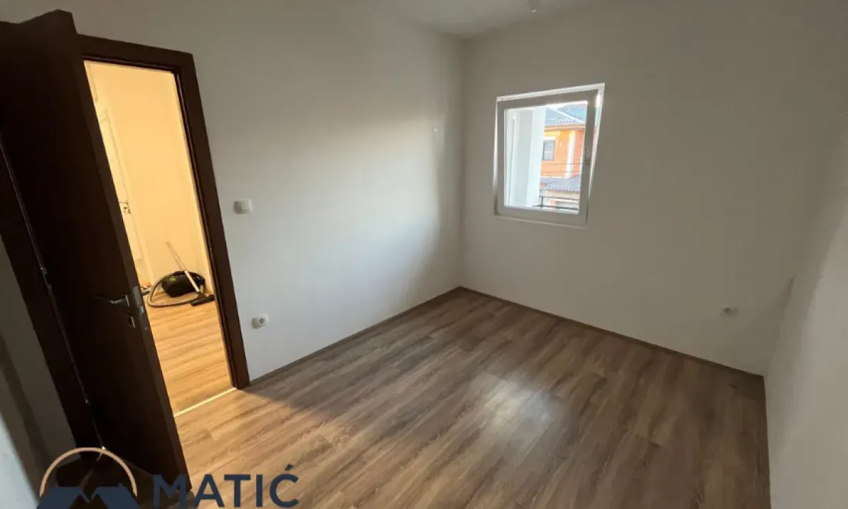 Izdavanje, trosoban stan, 68m², Adice, Novi Sad Sve Podlokacije