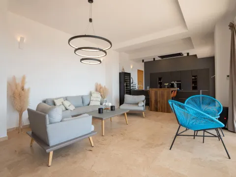 Prodaja, kuća, 228m², Kotor, Crna Gora - image 5