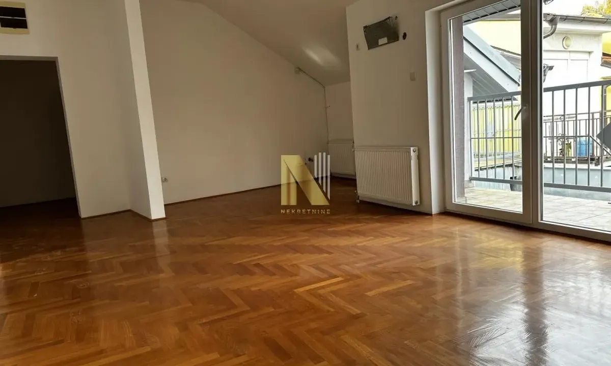 Rent, office space, 67m², Socijalno, Novi Sad Sve Podlokacije