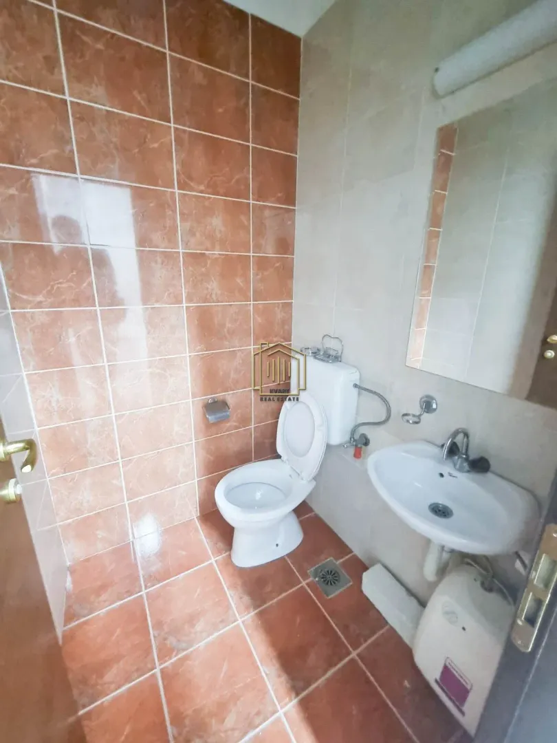 Sale, office space, 43m², Stari Aerodrom, Podgorica