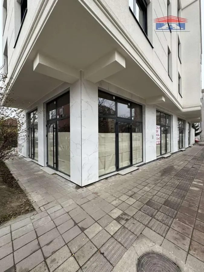Rent, office space, 220m², Sajmište, Novi Sad