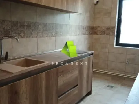 Rent, office space, 2962m², Pantelej, Niš - image 12