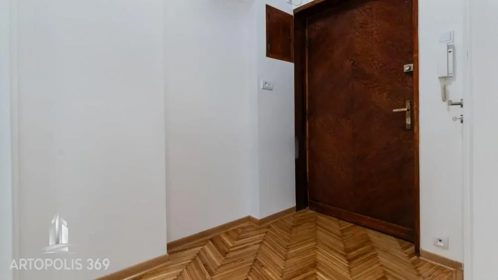 Rent, two bedroom apartment, 37m², Stari Grad, Beograd