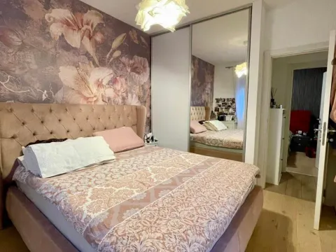 Prodaja, dvosoban stan, 63m², Blok 9, Podgorica - image 18