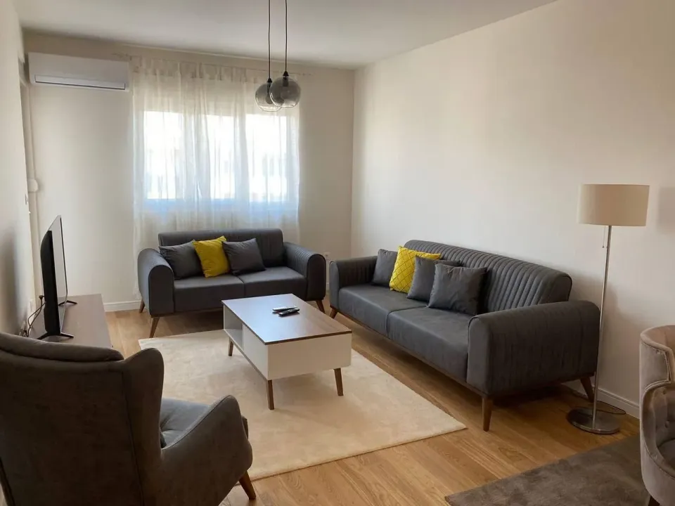 Rent, two bedroom apartment, 70m², Central Point, Podgorica