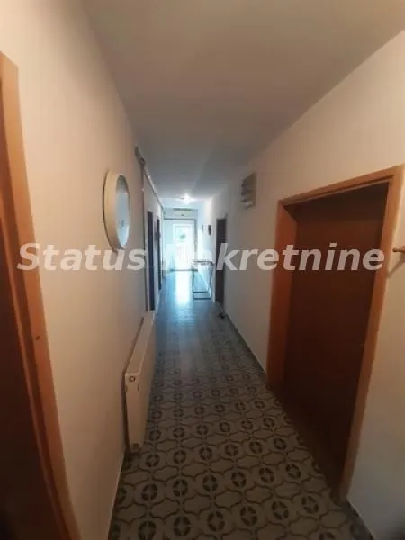 Prodaja, kuća, 200m², Futog, Novi Sad Sve Podlokacije