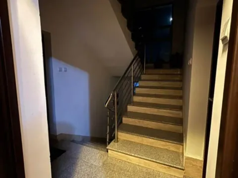 Izdavanje, garsonjera, 27m², Zabjelo, Podgorica - image 11