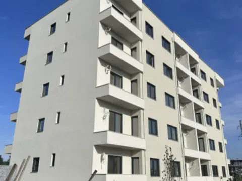 Sale, one bedroom apartment, 40m², Ulcinj, Crna Gora - image 4