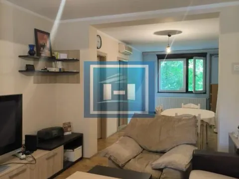 Prodaja, trosoban stan, 84m², Ćuprija, Srbija - image 2