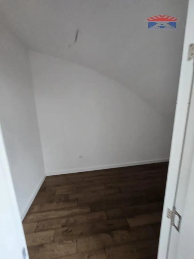 Prodaja, četvorosoban stan, 117m², Novo naselje, Novi Sad