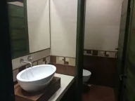 Izdavanje, trosoban stan, 180m², Kalenić Pijaca, Vračar Sve Podlokacije - image 11