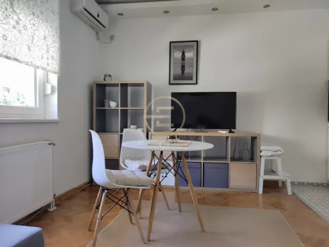 Izdavanje, dvosoban stan, 37m², Grbavica, Novi Sad Sve Podlokacije - image 2