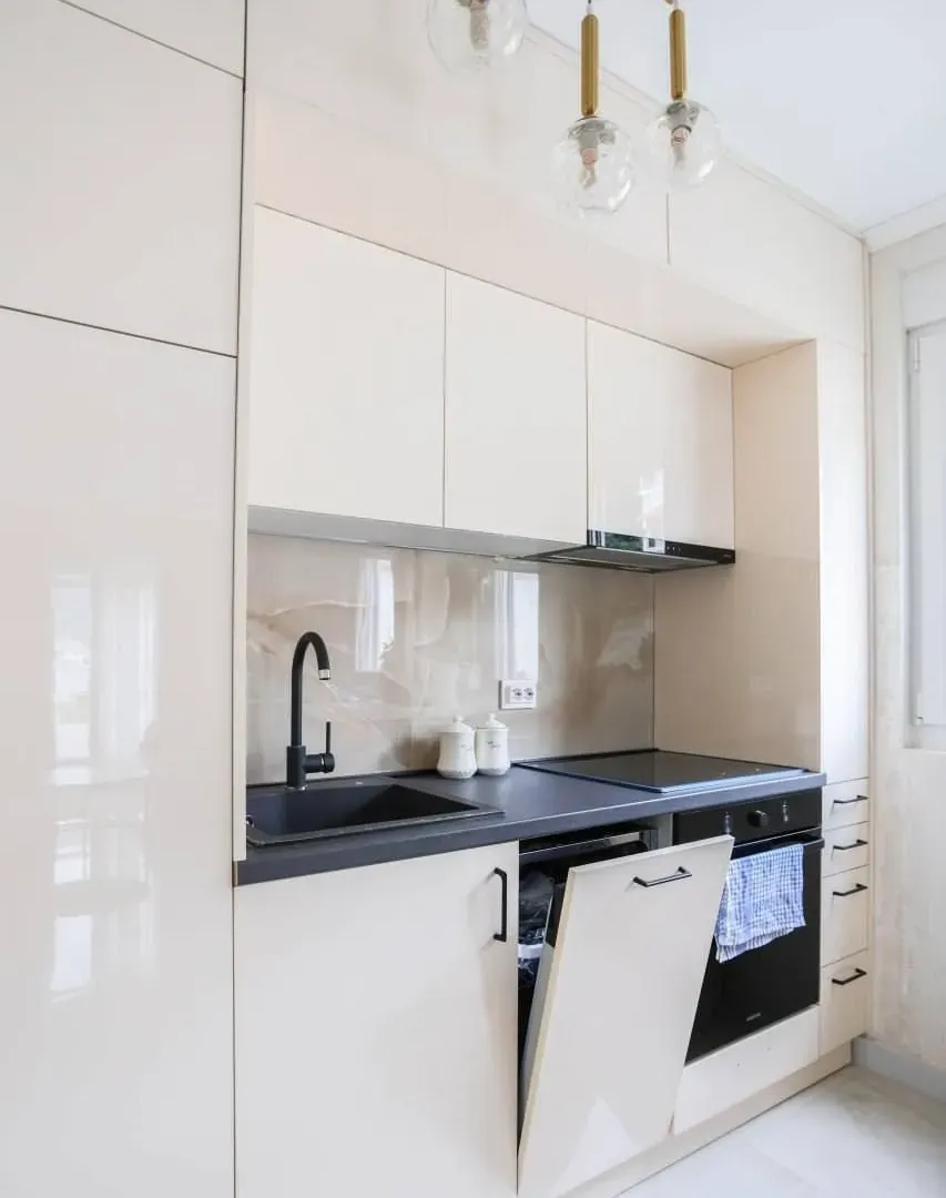 Rent, one bedroom apartment, 50m², Centar, Budva
