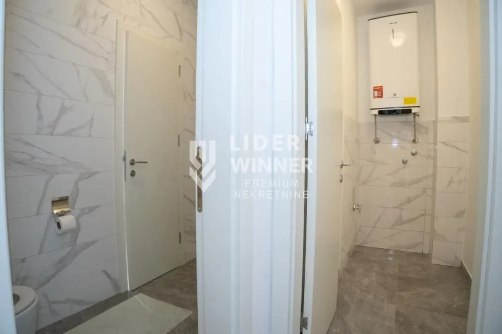 Sale, three bedroom apartment, 70m², Resnik, Beograd