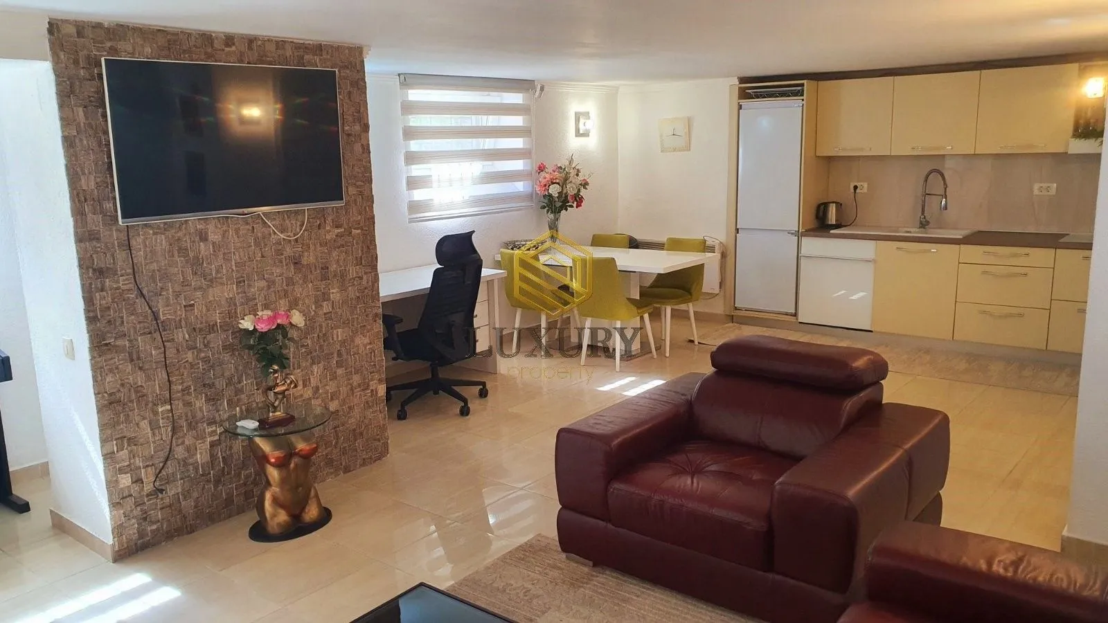 Rent, one bedroom apartment, 80m², Tuški Put, Podgorica
