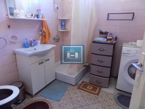 Prodaja, kuća, 216m², Gloždak, Paraćin - image 31