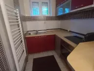 Izdavanje, trosoban stan, 65m², Stari Grad, Beograd - image 7