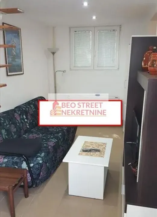 Izdavanje, dvosoban stan, 40m², Hadzipopovac, Palilula Sve Podlokacije