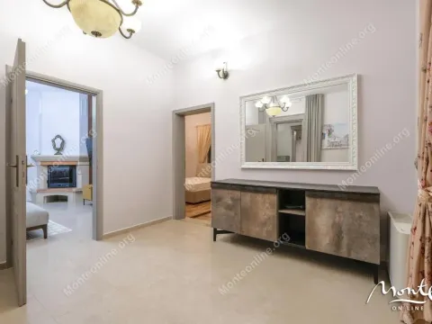 Prodaja, kuća, 198m², Tivat, Crna Gora - image 3