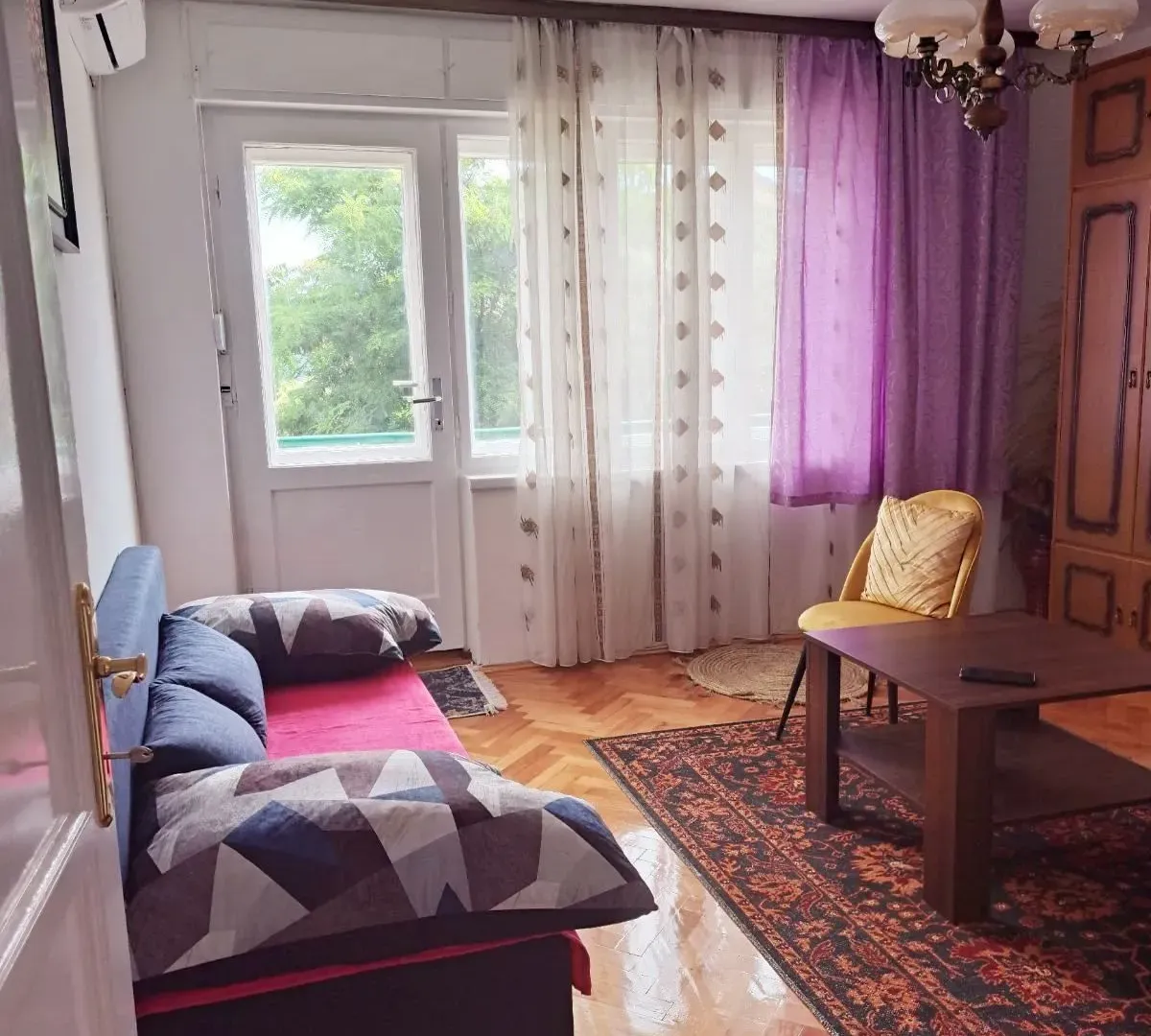 Prodaja, dvosoban stan, 73m², Centar, Herceg Novi