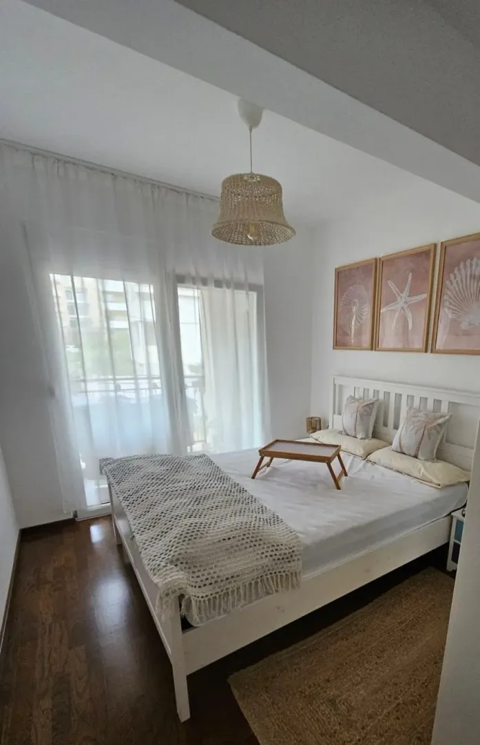 Izdavanje, jednosoban stan, 44m², Mainski Put, Budva