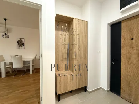 Prodaja, jednosoban stan, 45m², Pobrežje, Podgorica - image 11