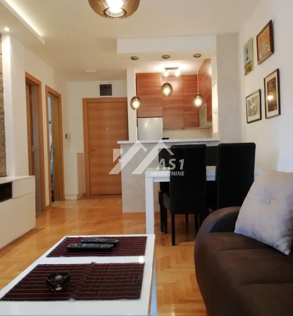 Rent, one bedroom apartment, 44m², Rotkvarija, Novi Sad Sve Podlokacije