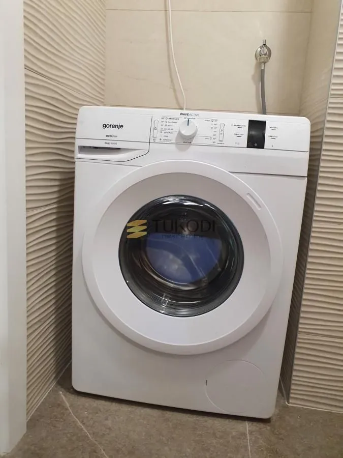 Prodaja, jednosoban stan, 43m², Bulevar Evrope, Novi Sad Sve Podlokacije