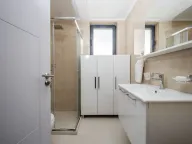 Prodaja, jednosoban stan, 46m², Velika Plaža, Ulcinj - image 9