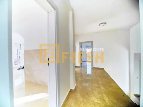 Izdavanje, kuća, 400m², Stari Aerodrom, Podgorica - image 17