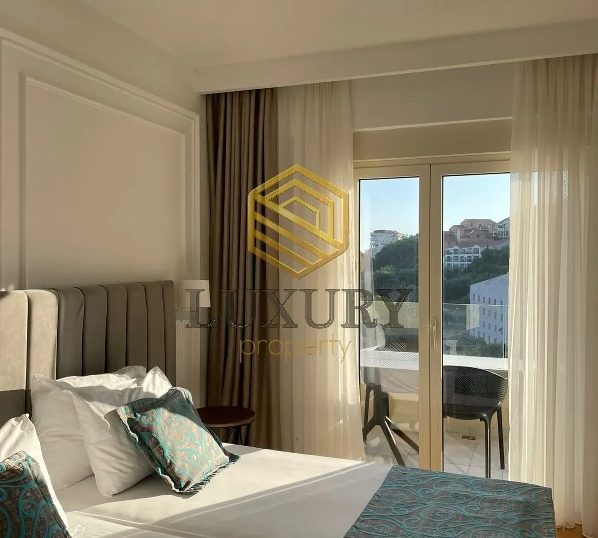 Sale, two bedroom apartment, 68m², Bečići, Budva