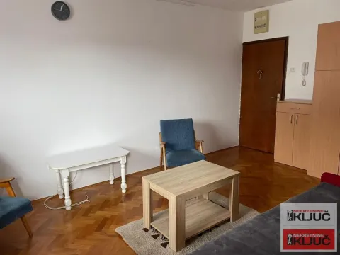 Prodaja, jednosoban stan, 26m², Centar, Novi Sad - image 4