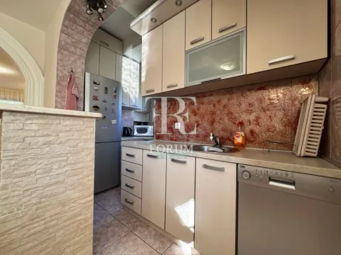 Izdavanje, jednosoban stan, 60m², Gorica C, Podgorica - image 2