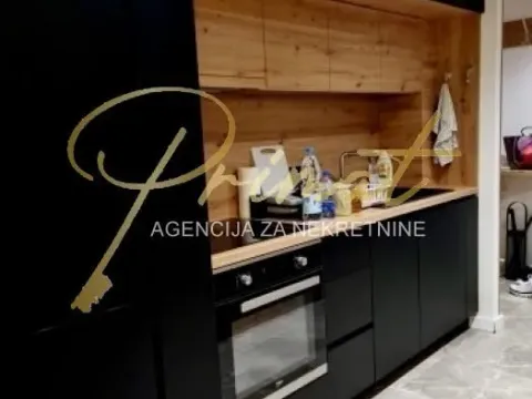 Izdavanje, dvosoban stan, 60m², Čukarička Padina, Beograd - image 8