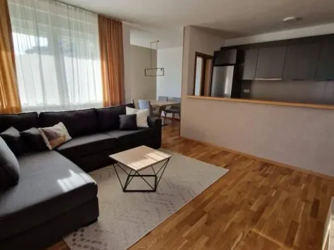 Izdavanje, trosoban stan, 67m², Novo naselje, Novi Sad - image 3