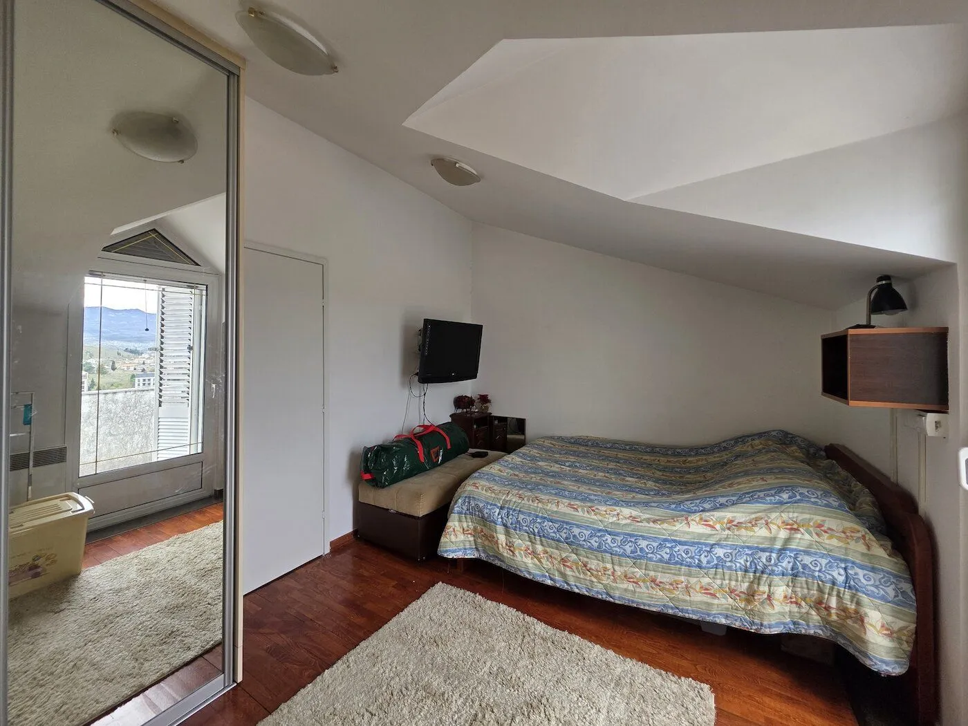 Prodaja, stan, 126m², Malo Brdo, Podgorica