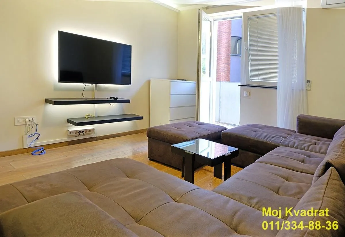 Prodaja, dvosoban stan, 65m², Stari Grad, Beograd