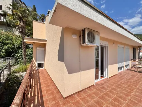 Prodaja, dvosoban stan, 55m², Centar, Budva - image 11