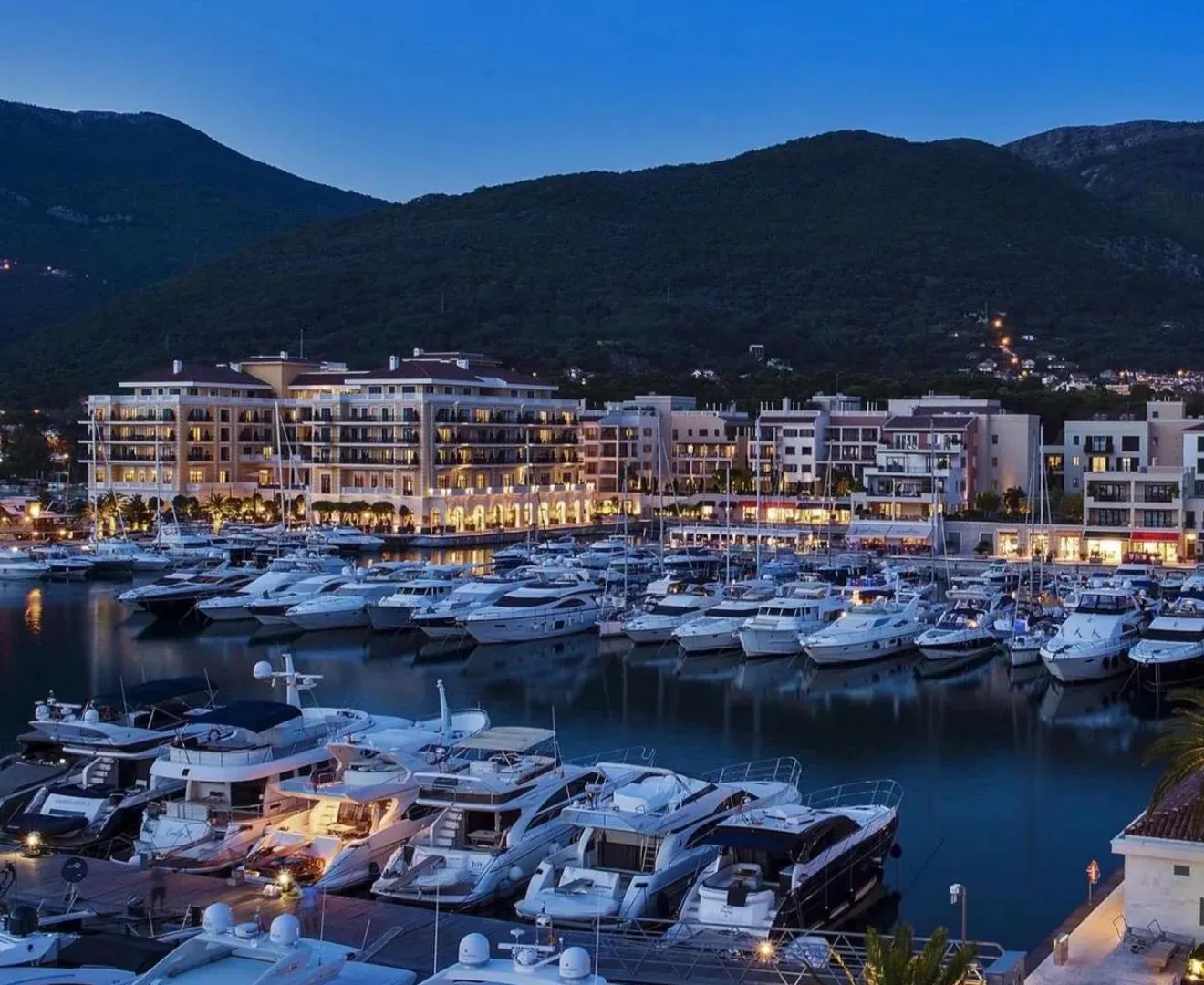 Prodaja, dvosoban stan, 59m², Porto Montenegro, Tivat